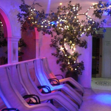 Hotel Alpino Wellness & Spa Пейо Фонти Екстериор снимка
