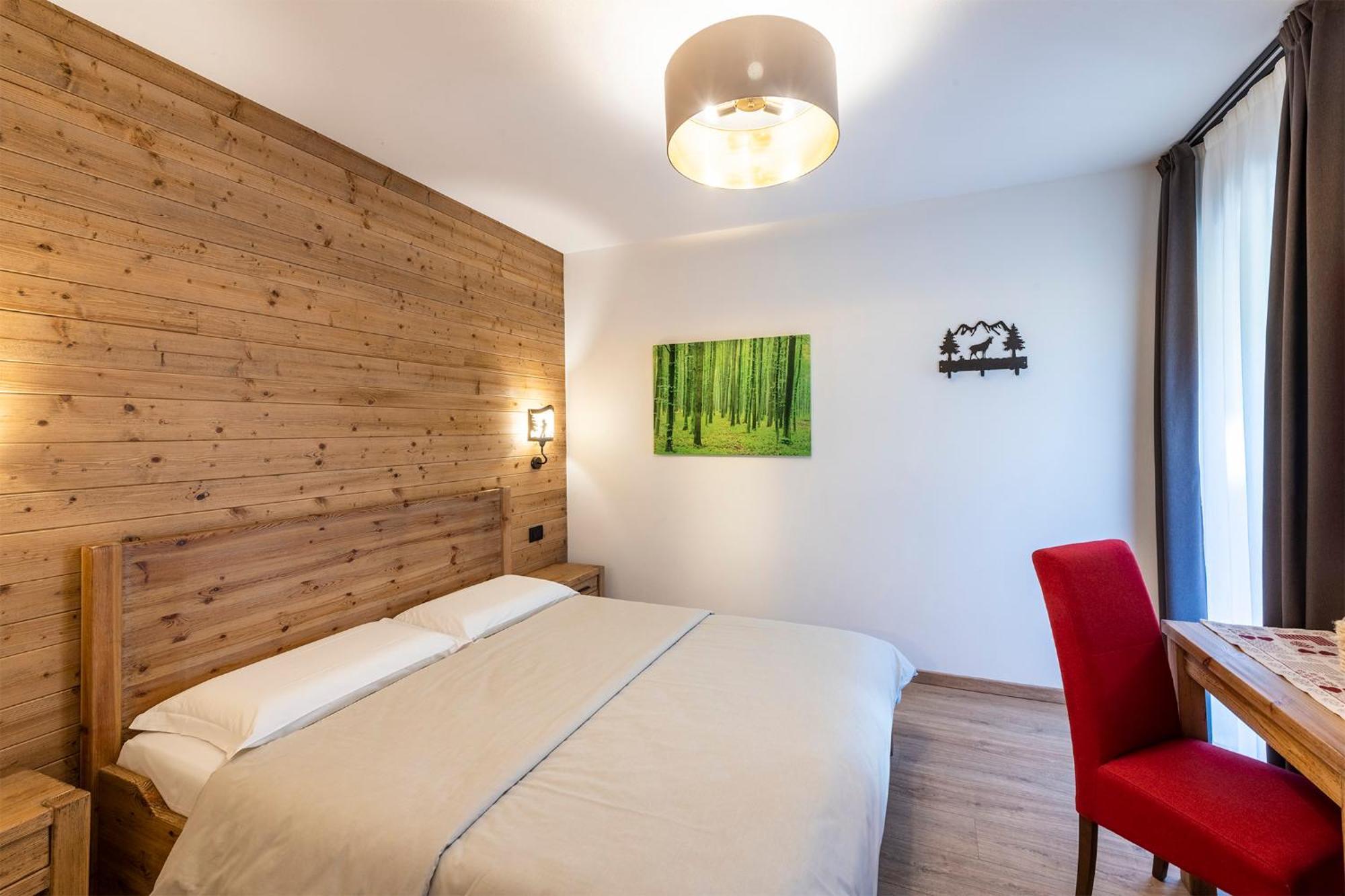Hotel Alpino Wellness & Spa Пейо Фонти Екстериор снимка