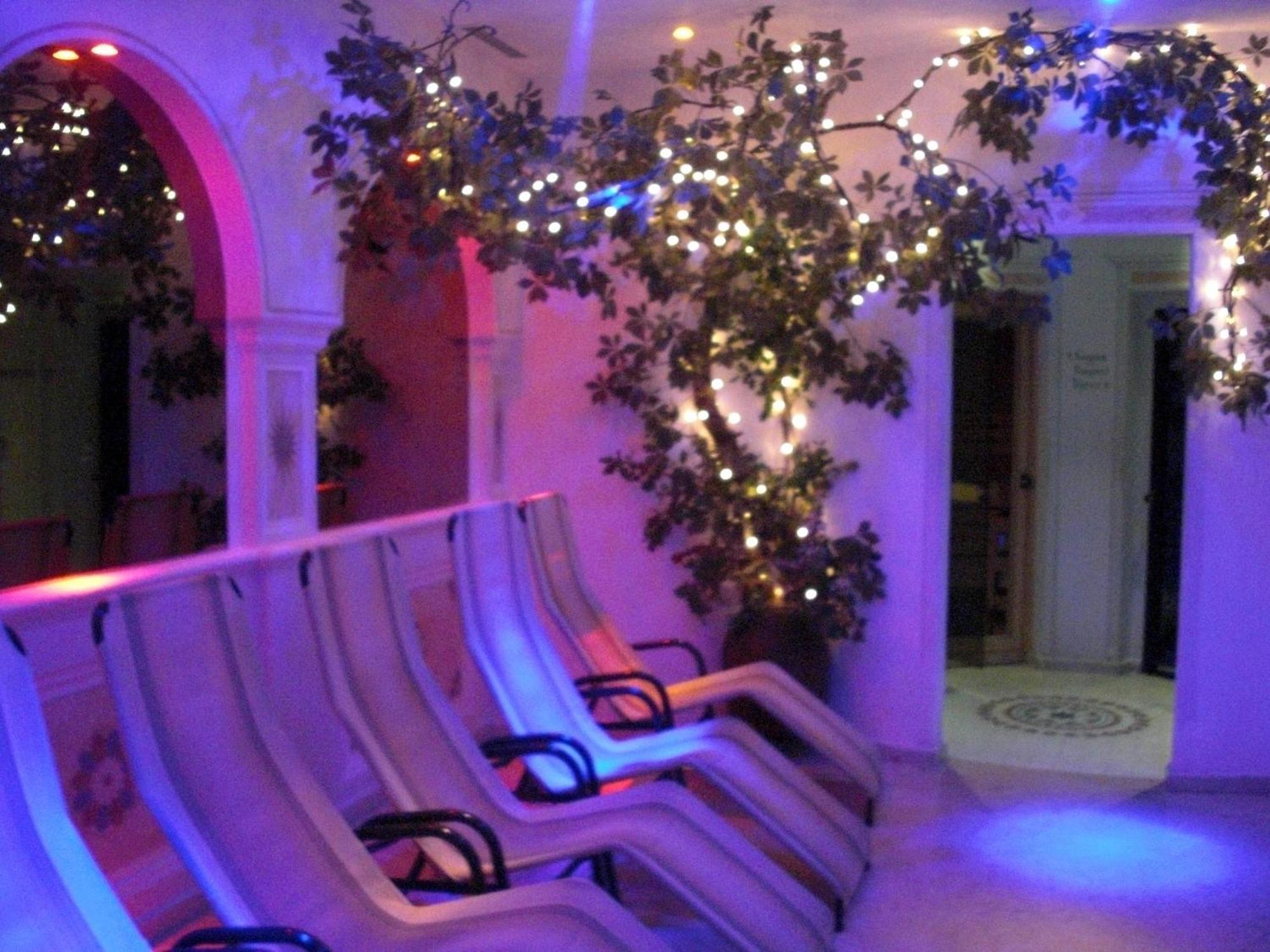 Hotel Alpino Wellness & Spa Пейо Фонти Екстериор снимка